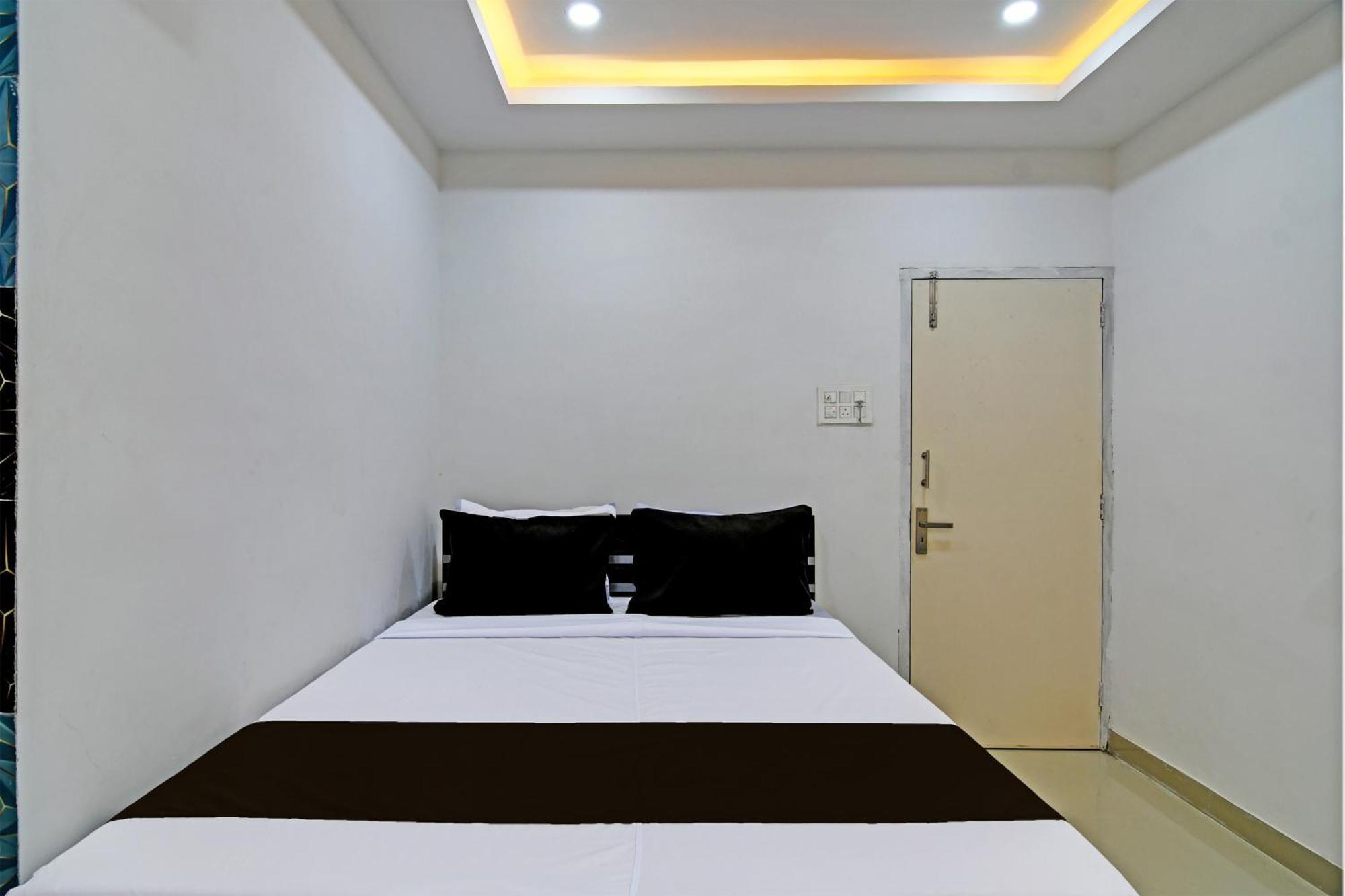 Hotel O Top 22 Calcutta  Esterno foto