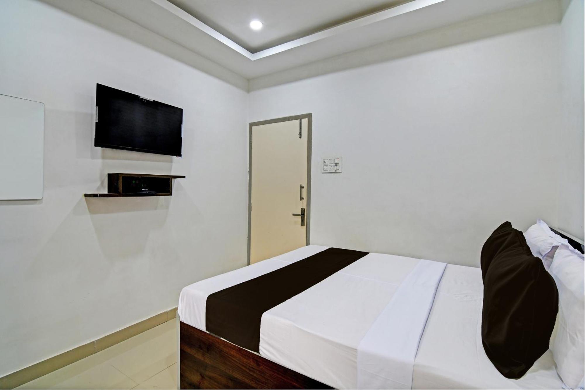 Hotel O Top 22 Calcutta  Esterno foto